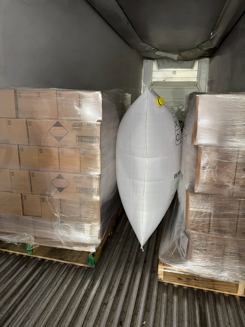 Inflatable Dunnage Bag. Air bags